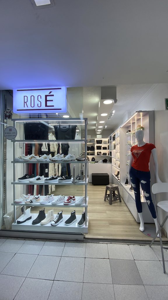 Rose